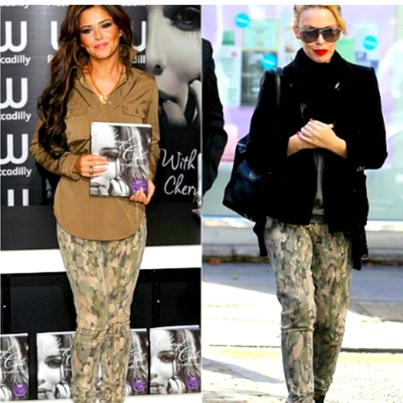 Paige Denim Jeans - Picture 5 of 6